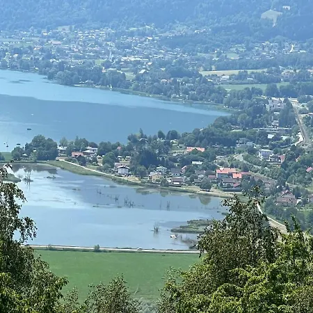 Vakantiehuis Am-moore Steindorf am Ossiacher See