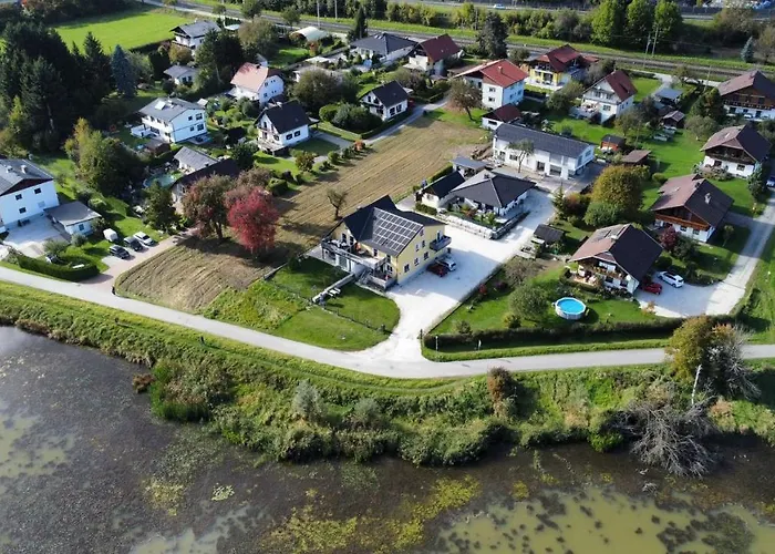 Semesterbostad Am-moore *