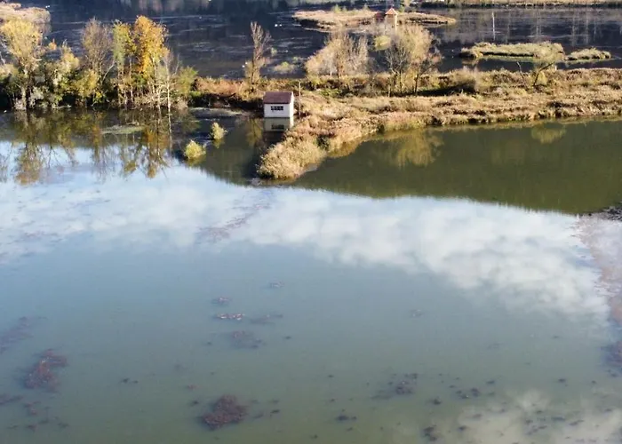 Semesterbostad Am-moore *