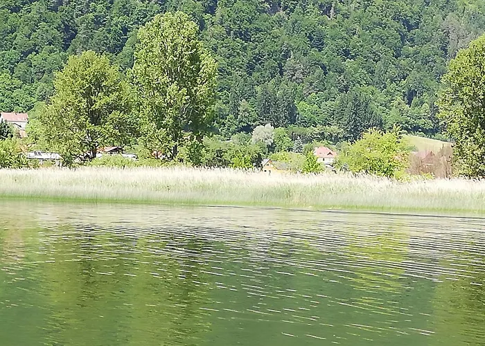 Semesterbostad Am-moore Steindorf am Ossiacher See